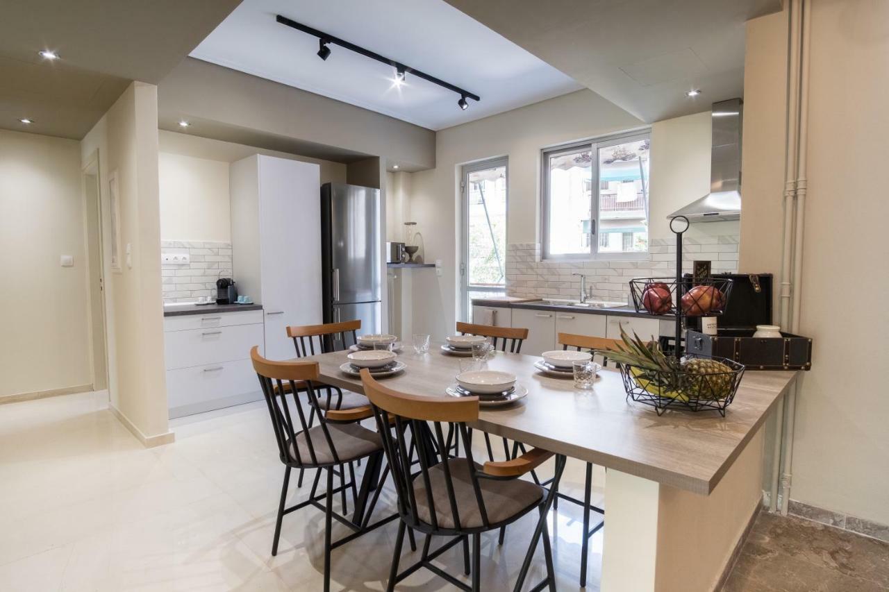 Comfy Apartment Of 104 M² Near Metro! Афины Экстерьер фото